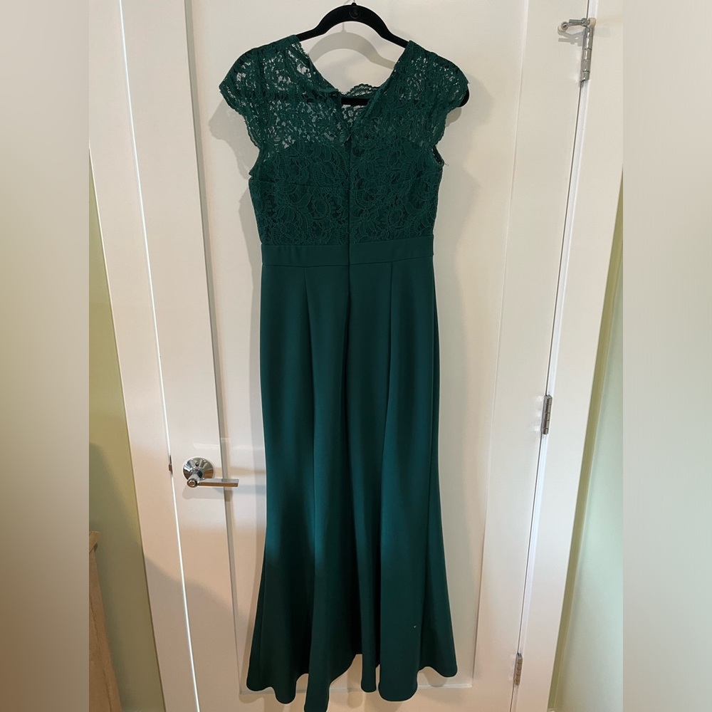 Lulu’s Dress - Picture 2 of 2